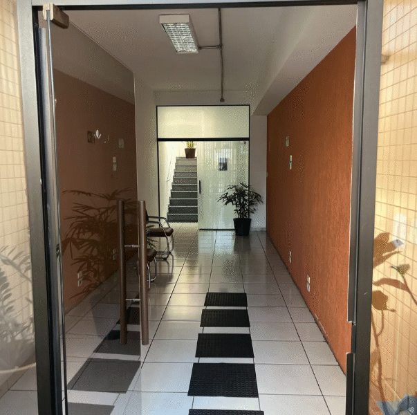 Prédio Comercial Com 709m2, 3 Pavimentos E 3 Vagas Garagem