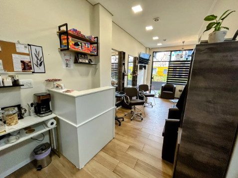 Passa-se Ponto Salão de Beleza Zona Norte