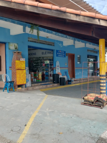 Imóvel Comercial, Com Uma Loja De Materiais