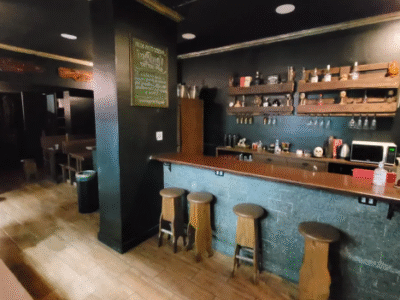 PASSO O PONTO Bar, Restaurante, Lounge, Balada na Liberdade - São Paulo