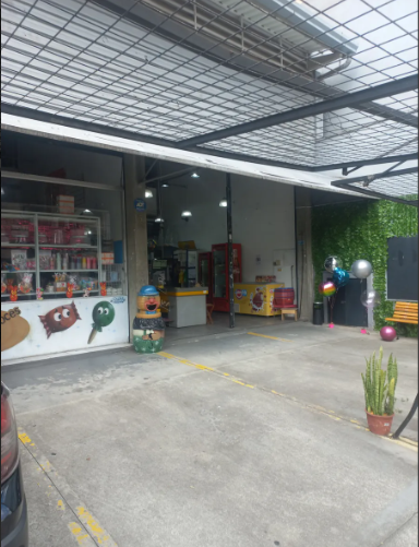 Linda Loja De Embalagens E Artigos Para Festas Na Mooca