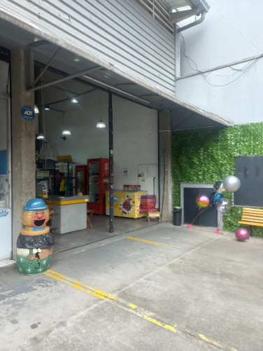 Linda Loja De Embalagens E Artigos Para Festas Na Mooca